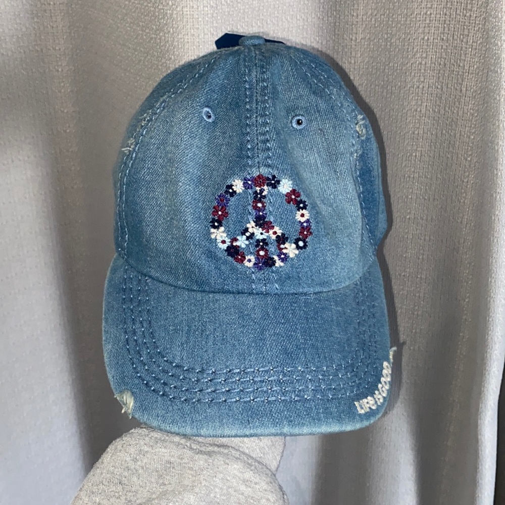 COPY - Peace sign life is good hat